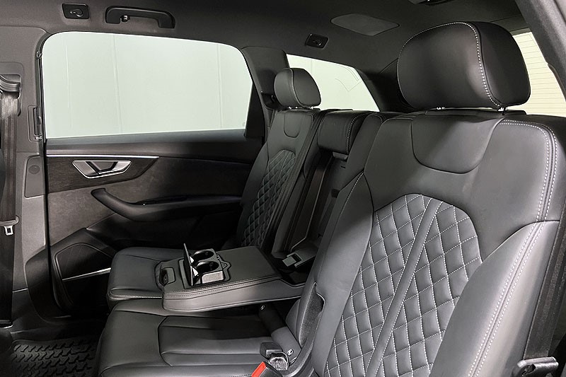 2022 (22) AUDI Q7 S TFSI Quattro Black Edition 5dr Tiptronic 3538651