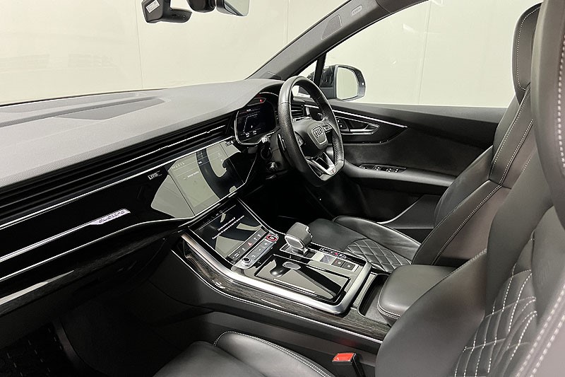 2022 (22) AUDI Q7 S TFSI Quattro Black Edition 5dr Tiptronic 3538646