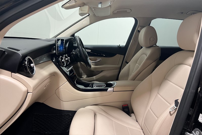 2020 (20) MERCEDES-BENZ GLC 300 4Matic Sport 5dr 9G-Tronic 3554479