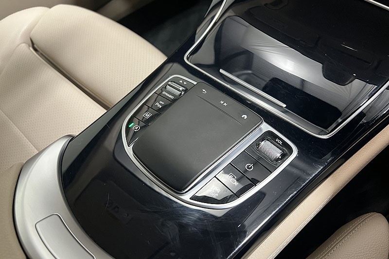 2020 (20) MERCEDES-BENZ GLC 300 4Matic Sport 5dr 9G-Tronic 3554505
