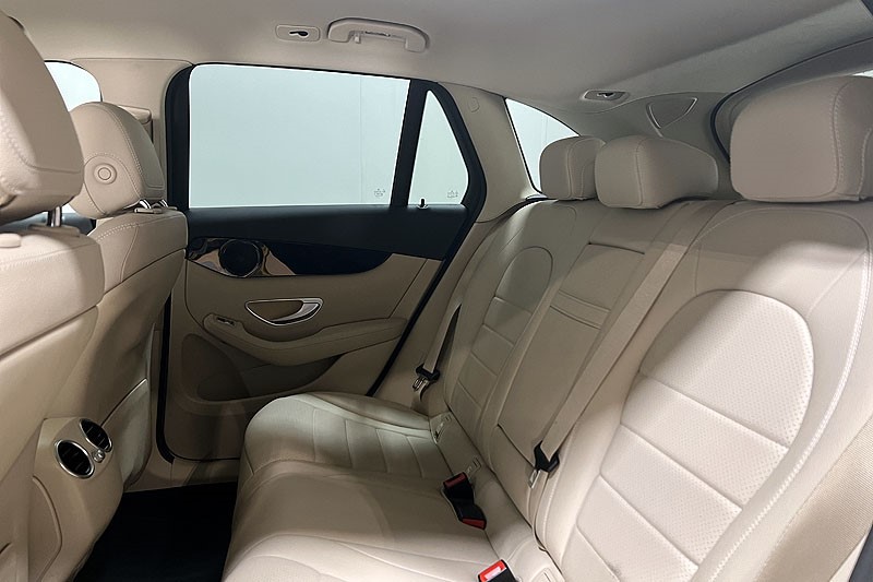 2020 (20) MERCEDES-BENZ GLC 300 4Matic Sport 5dr 9G-Tronic 3554511