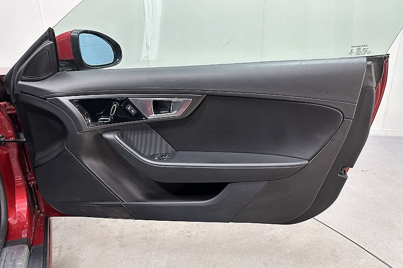 2016 (66) JAGUAR F-TYPE 3.0 Supercharged V6 2dr Auto 3588610