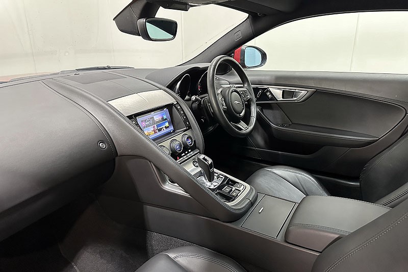 2016 (66) JAGUAR F-TYPE 3.0 Supercharged V6 2dr Auto 3588625