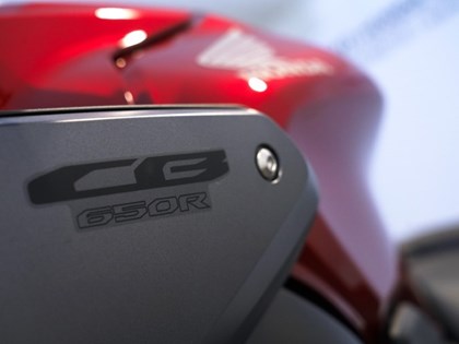  Honda CB650R