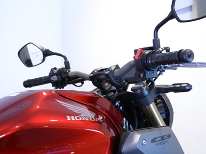  Honda CB650R