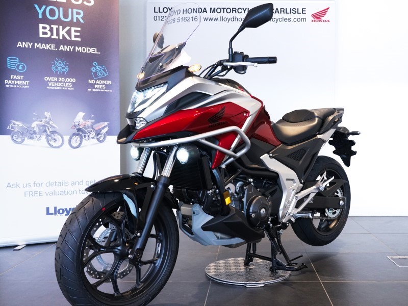 2024 (74) Honda NC750X 3252075