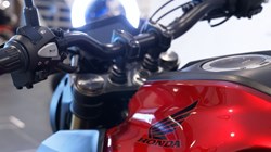  Honda CB125R 3034053