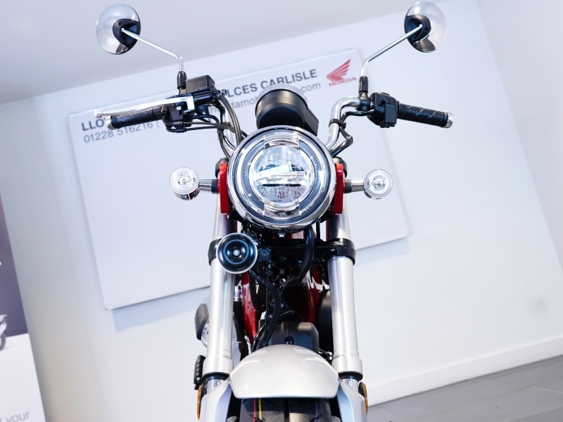  Honda ST125 Dax 3057315