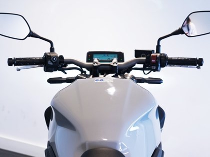  Honda CB650R E-Clutch