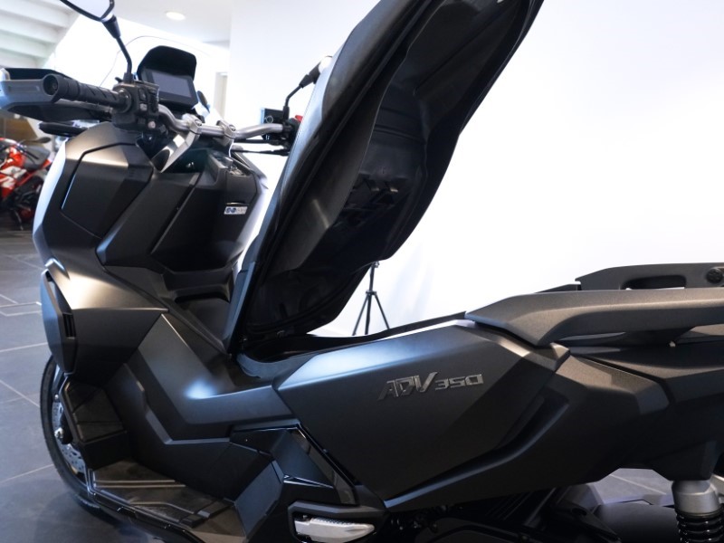  Honda ADV350 3236774