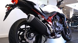 Honda CB750 Hornet 3233802