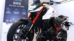 Honda CB750 Hornet 3233804