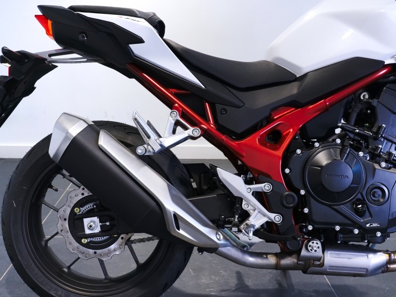  Honda CB750 Hornet 3233806