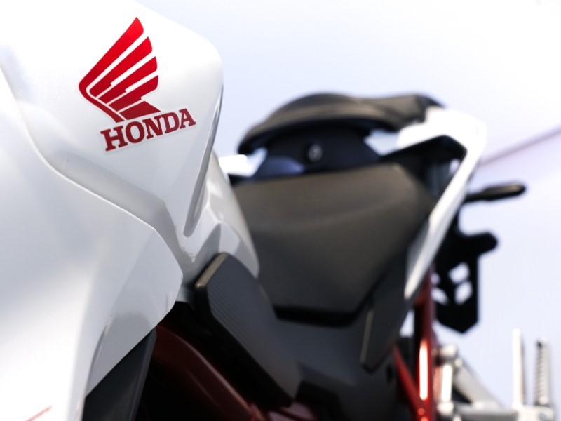  Honda CB750 Hornet 3233811