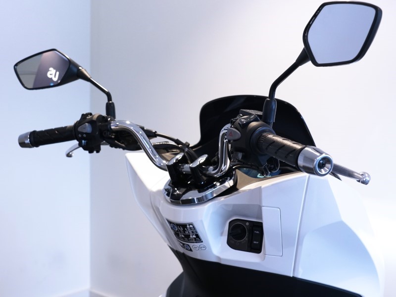  Honda PCX125 3281908