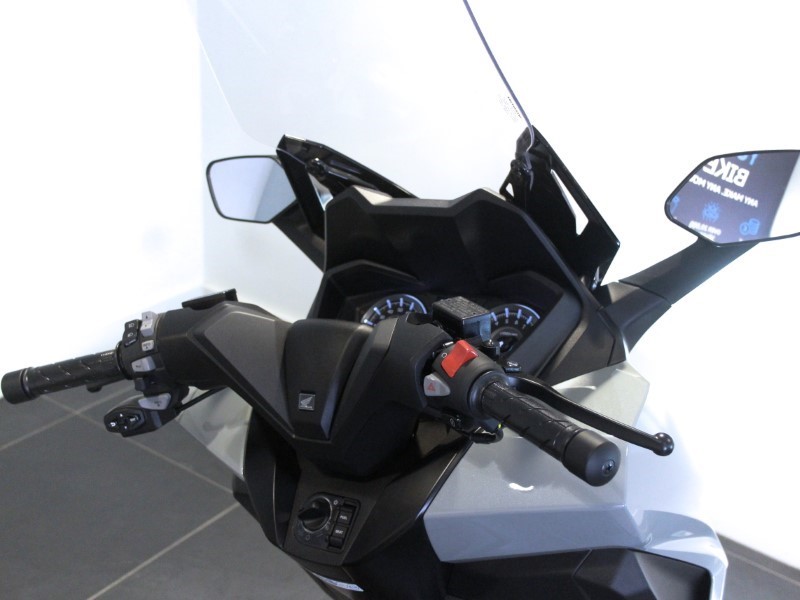  Honda NSS350 Forza 3682945