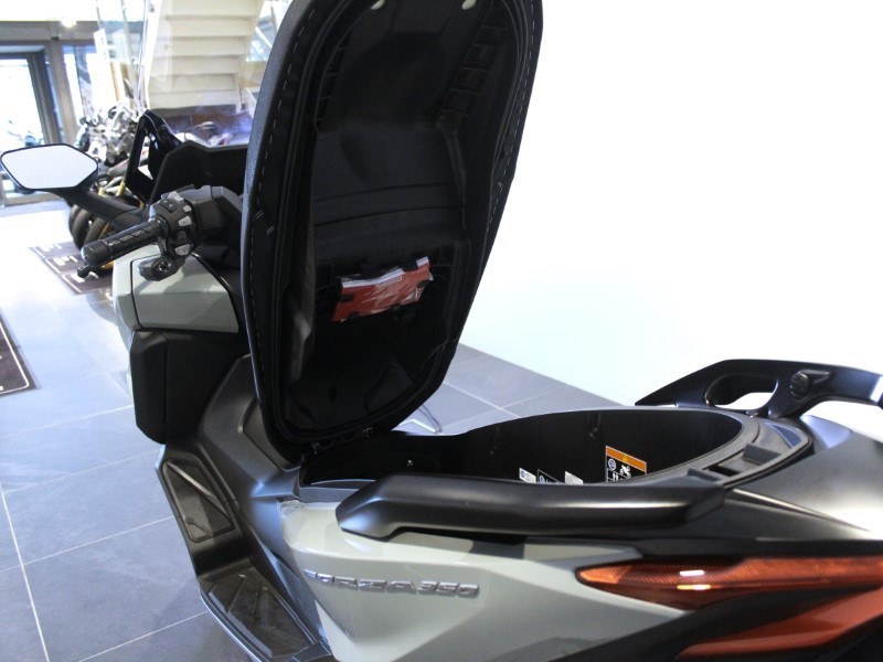  Honda NSS350 Forza 3682959