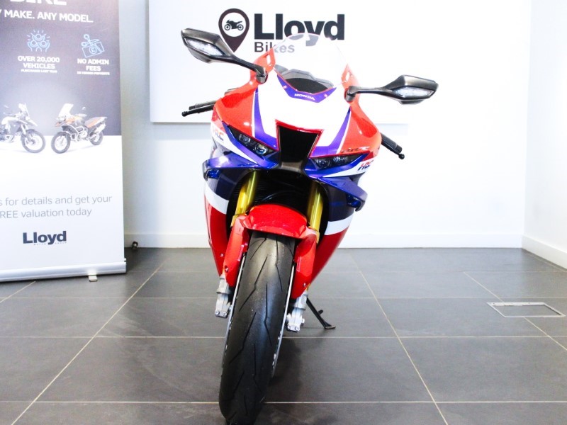  Honda CBR1000RR-R Fireblade SP 3954183