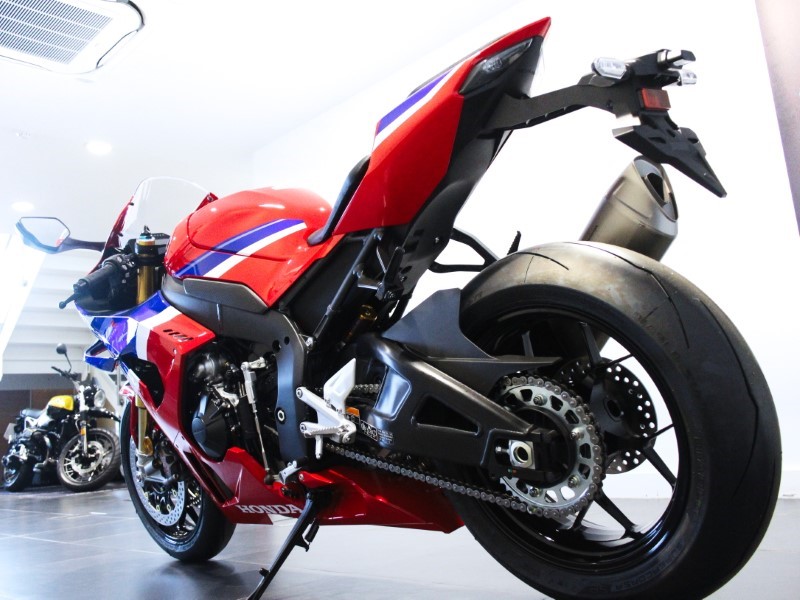  Honda CBR1000RR-R Fireblade SP 3954198