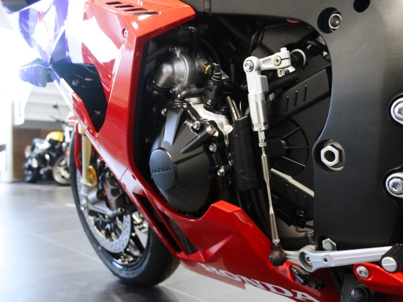  Honda CBR1000RR-R Fireblade SP 3954209