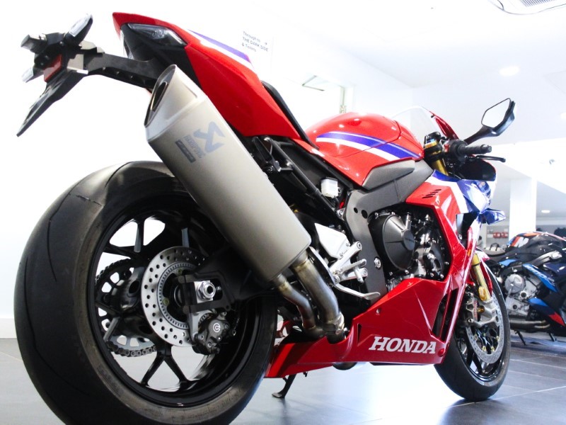  Honda CBR1000RR-R Fireblade SP 3954197