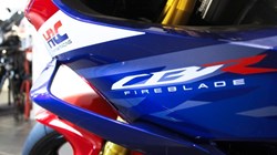 Honda CBR1000RR-R Fireblade SP 3954208