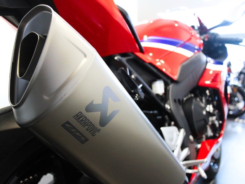  Honda CBR1000RR-R Fireblade SP 3954200