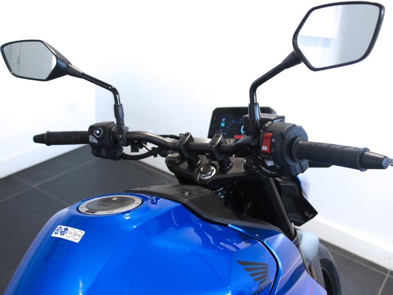  Honda CB750 Hornet 4377265