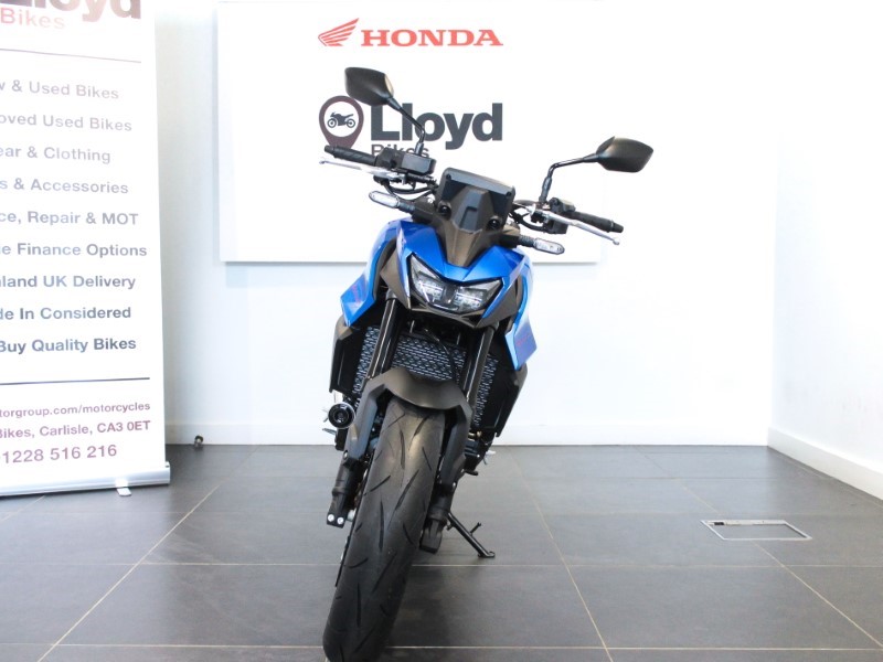  Honda CB750 Hornet 4377254