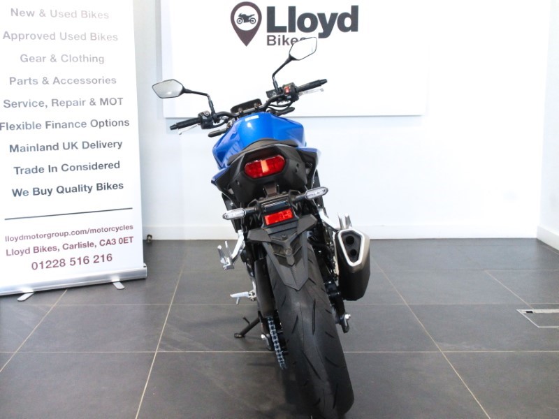  Honda CB750 Hornet 4377258