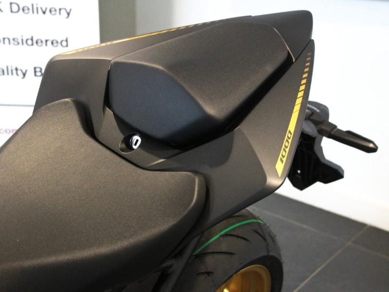  Honda CB1000 Hornet SP 4486238