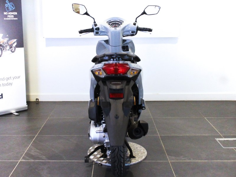  Honda NSC110 Vision 4487190