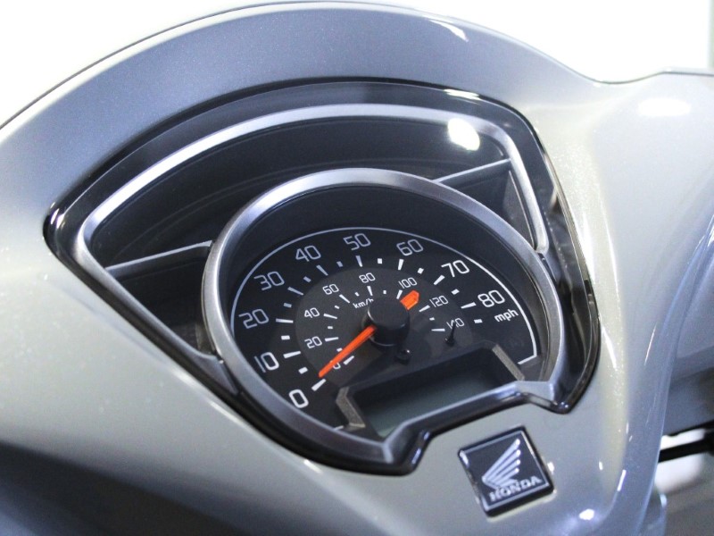  Honda NSC110 Vision 4487194