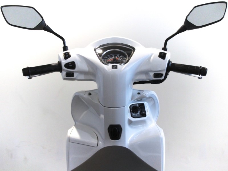  Honda NSC110 Vision 4487025