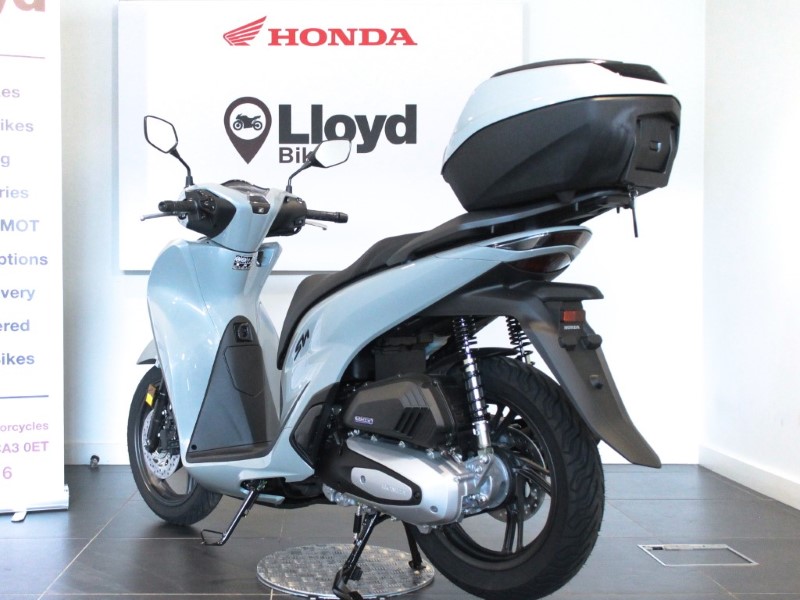  Honda SH125i Plus Smart Top Box 4486966
