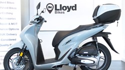 Honda SH125i Plus Smart Top Box 4486965