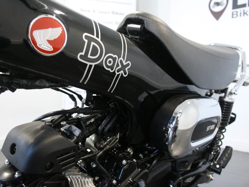  Honda ST125 Dax 4509920