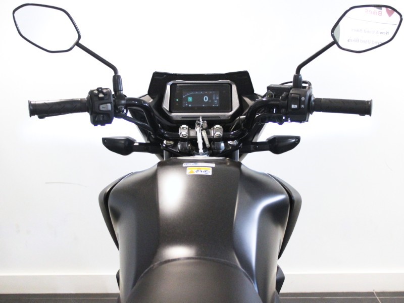  Honda CB125F 4649905