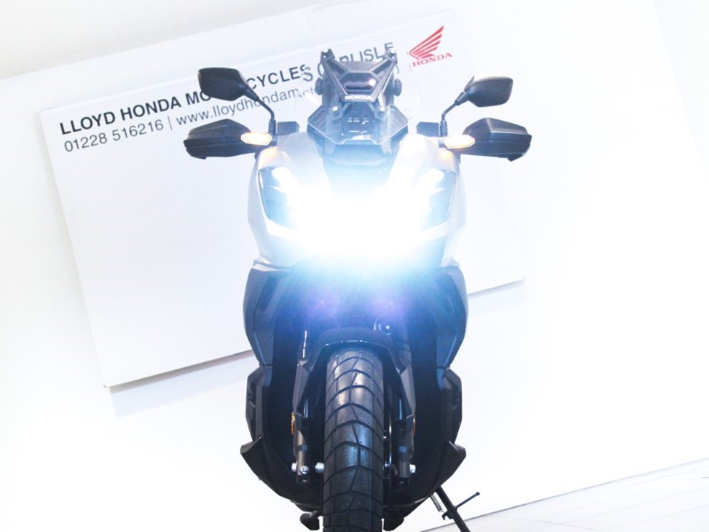  Honda ADV350 4761081