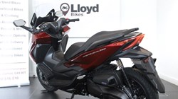 Honda NSS350 Forza 4710432