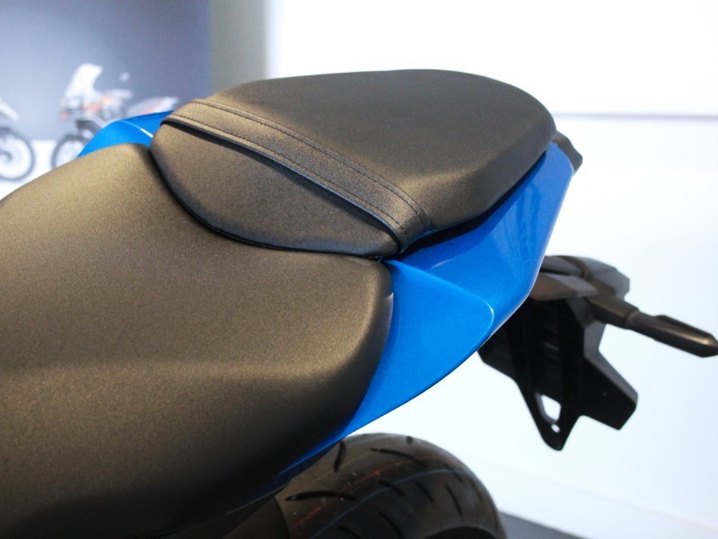  Honda CB125R 4931115