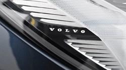 2023 (73) VOLVO XC60 2.0 B4D Plus Dark 5dr AWD Geartronic 3099010