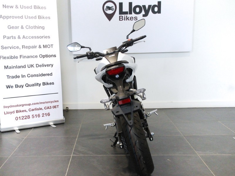  Honda CB125R 4931126