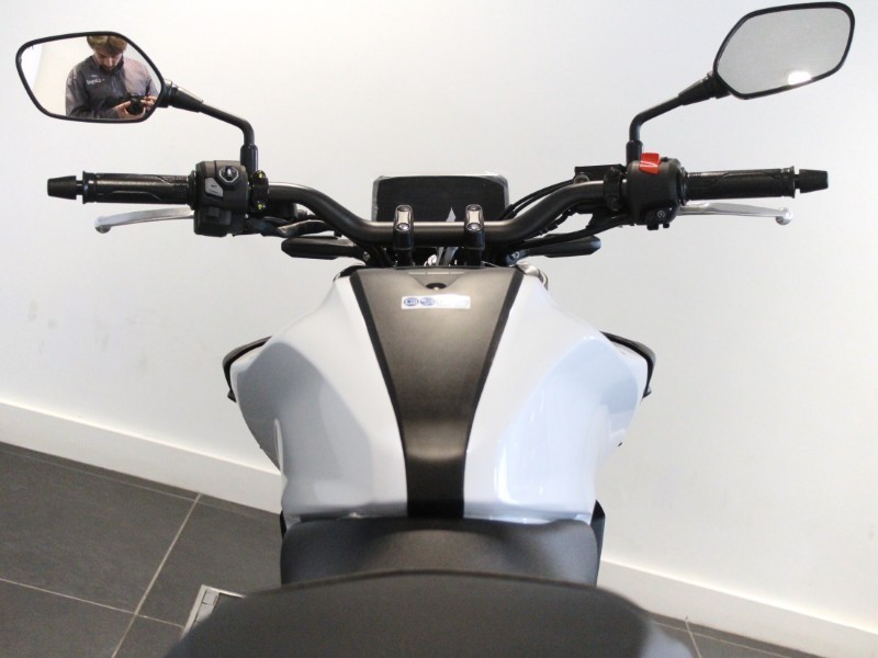  Honda CB125R 4931132