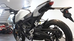 Honda CB125R 4931137