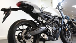 Honda CB125R 4931136