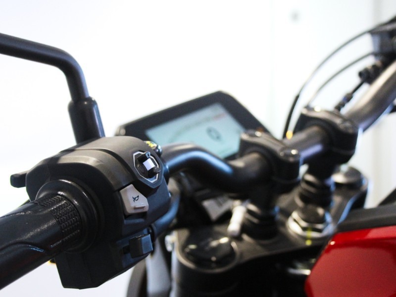  Honda CB125R 4931229