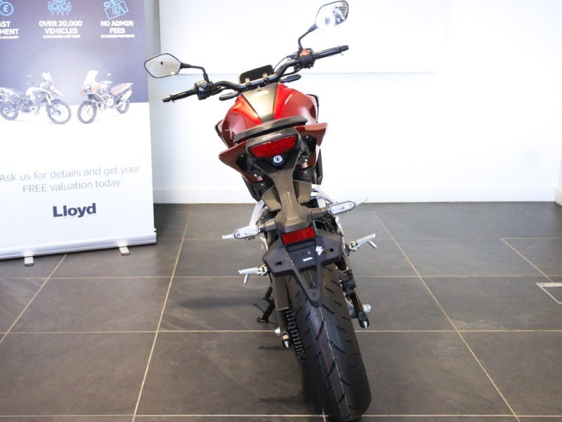  Honda CB125R 4931225