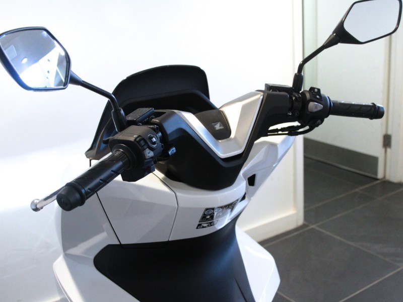  Honda PCX125 5003342