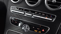 2018 (68) MERCEDES-BENZ C CLASS C220d 4Matic AMG Line Premium 5dr Auto 2843417